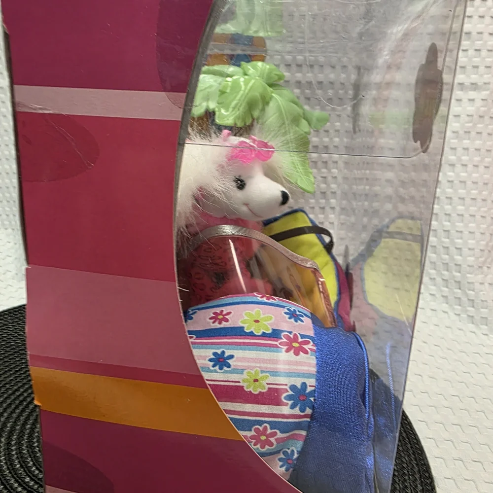 Barbie Pose-Me Pets Plush. NEW IN NEVER OPENED BOX. Vintage 2002 RARE